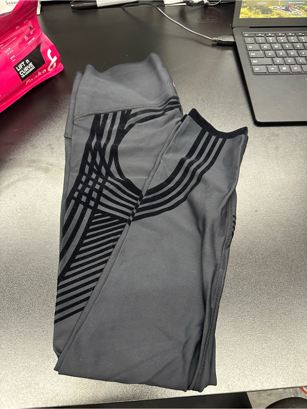 Fanka lift and curve 7/8 leggings